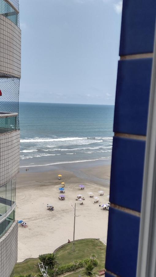 Belo Apartamento Com Vistas Para O Mar - Pe Na Areia - Churrasqueira Na Varanda Прая-Гранди Экстерьер фото